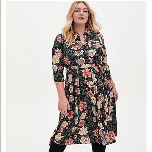 Torrid Challis Floral Button Down MIDI Shirt Dress *Missing Belt*